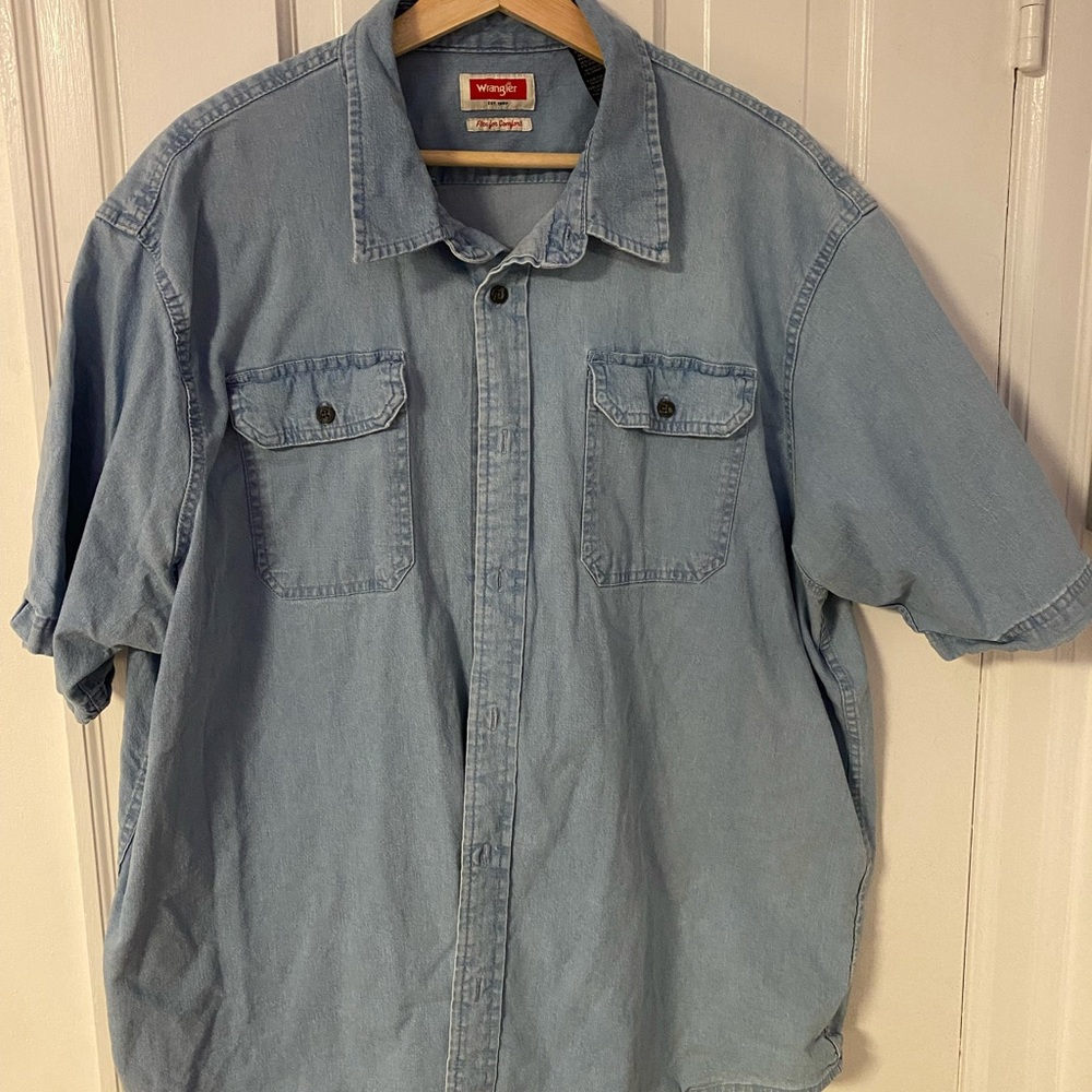 Mens Wrangler Short-sleeve Denim Shirt in 2XL